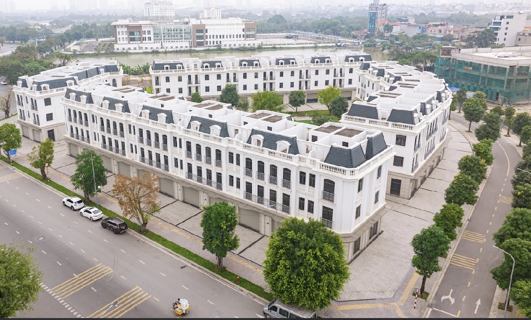 Bán Shophouse 4 Tầng Vị Trí Vàng Ngay Cửa Ngõ Vinhomes Smart City – Đầu Tư Dòng Tiền Bền Vững