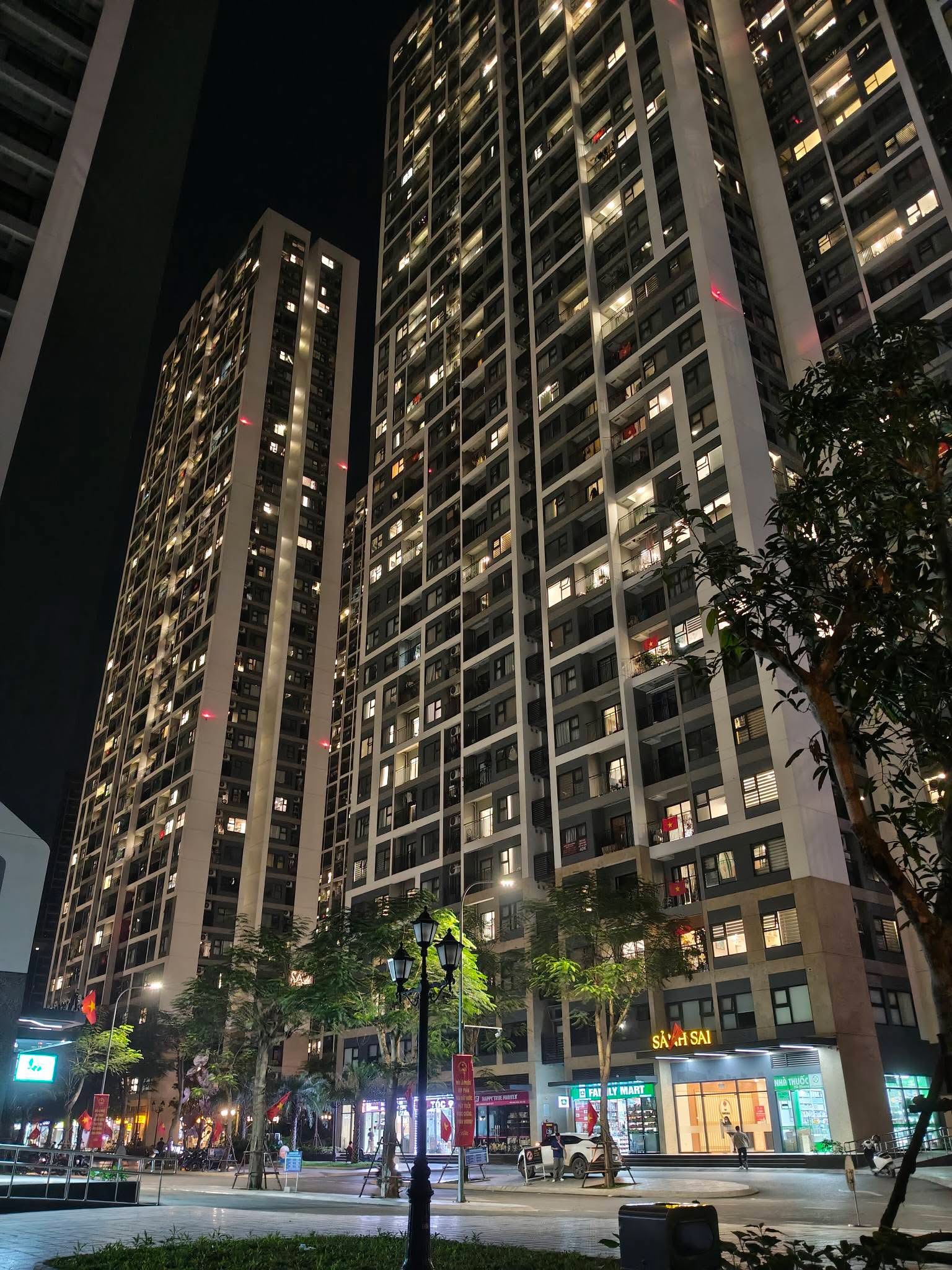 Bán shophouse dòng tiền ổn định tại Vinhomes Smart City Tây Mỗ – 1cơ hội đầu tư “chỉ có lời” Bán shophouse dòng tiền ổn định tại Vinhomes Smart City Tây Mỗ – 1cơ hội đầu tư “chỉ có lời”